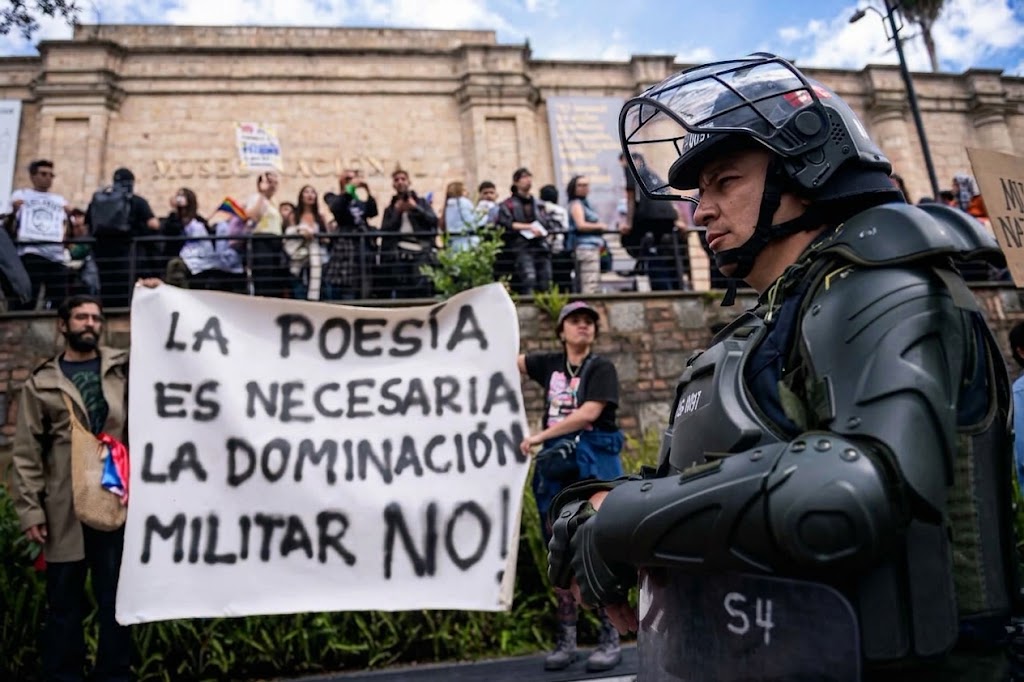 policia en museonal